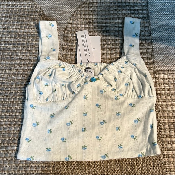 With Jean Brigitte Top - Picture 4 of 6